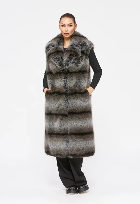 Фото Жилет из эко енота серый - 3