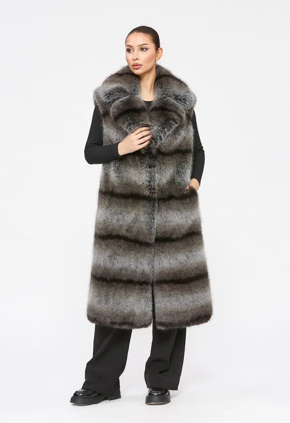 Фото Жилет из эко енота серый - 6
