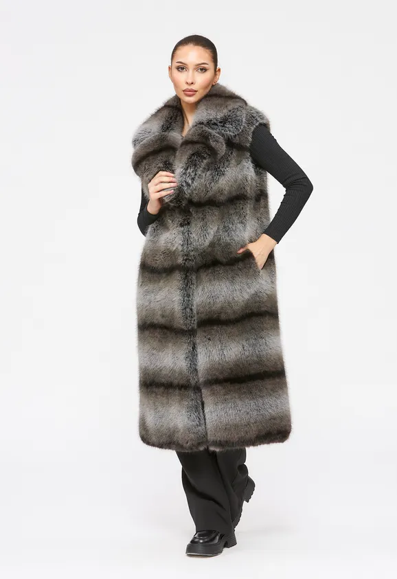 Фото Жилет из эко енота серый - 5