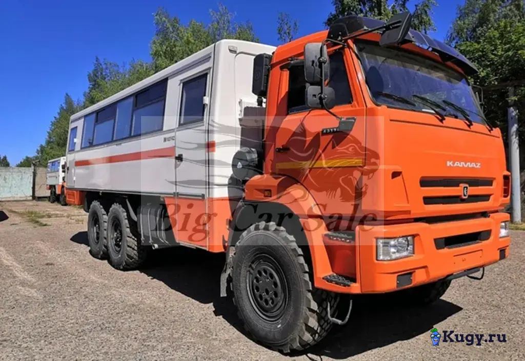 Вахтовый автобус НЕФАЗ 4208М-0001532-38 на шасси КАМАЗ 43118-50
