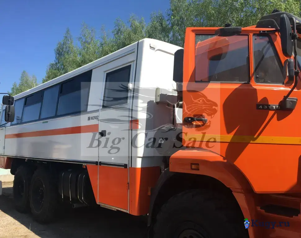 Вахтовый автобус НЕФАЗ 4208М-0001532-38 на шасси КАМАЗ 43118-50