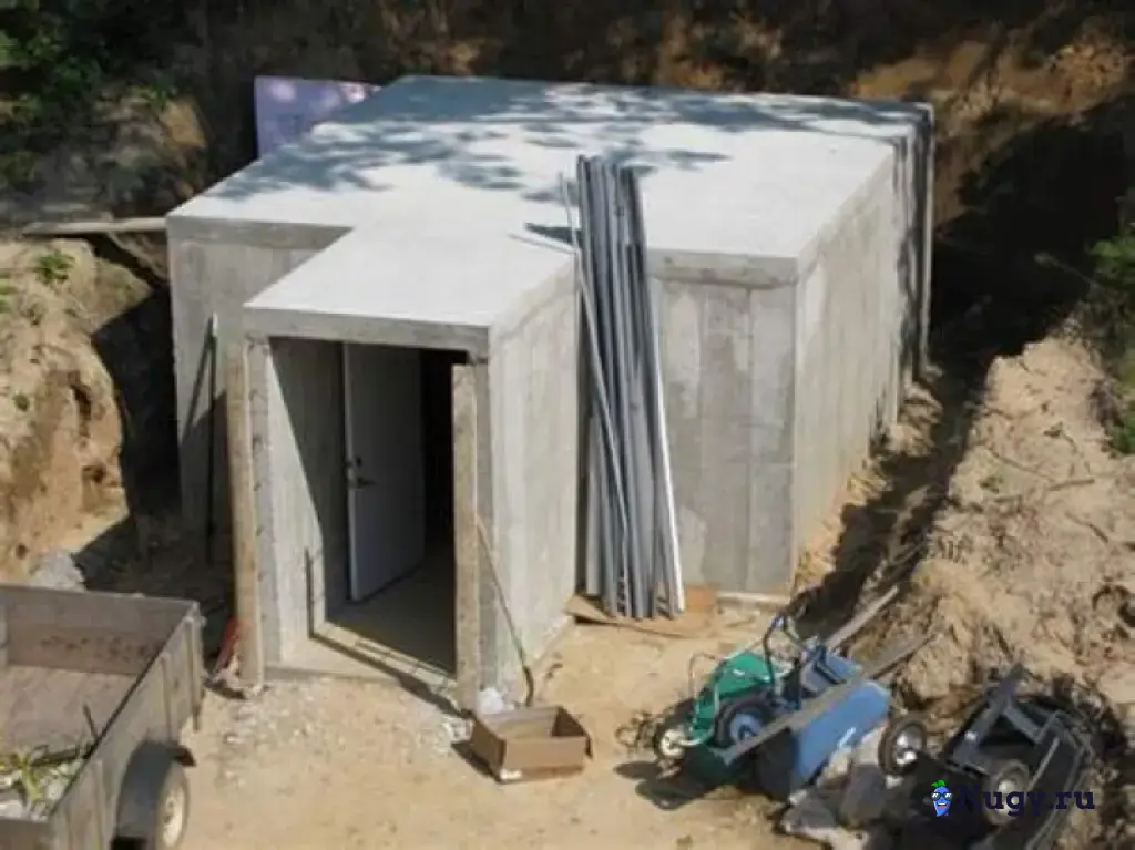 Строим бункер - погреб.