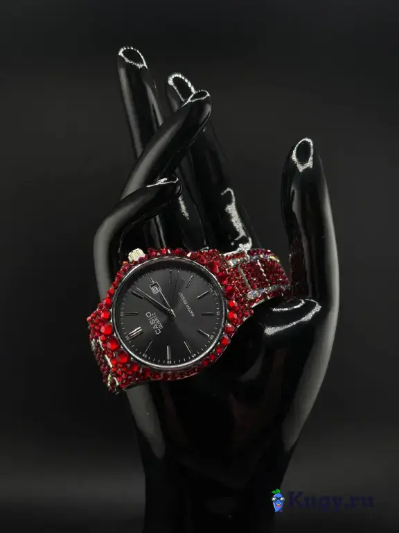 Наручные часы Casio.