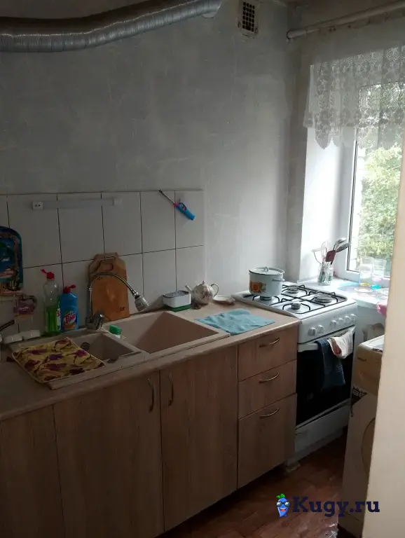 Продам 2-х ком квартиру пл. 36 кв.м., 4/4, Пятигорск, пл. Ленина 6