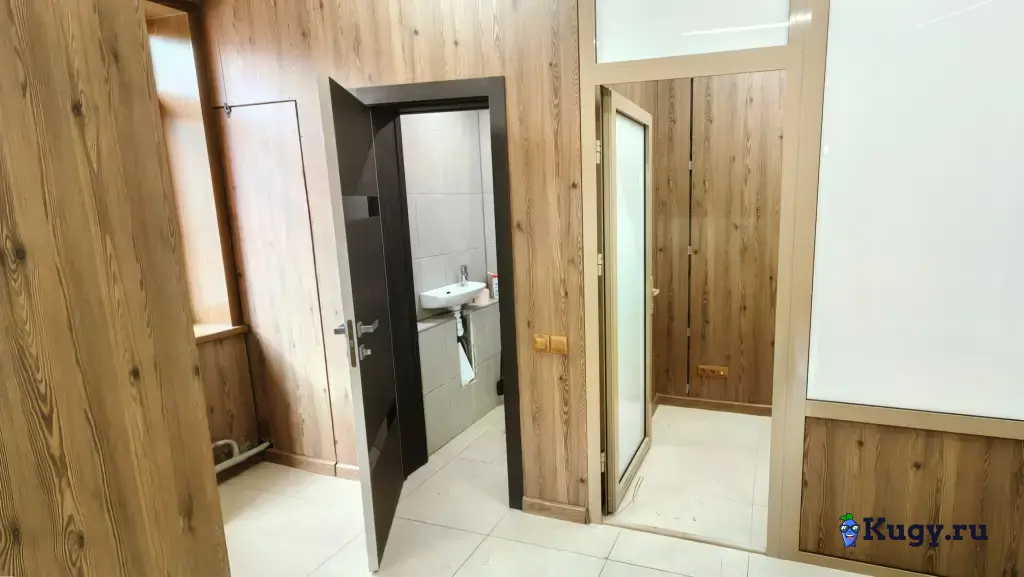 Автосервис 500 м² с территорией 10 соток