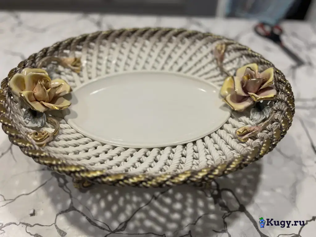 Итальянская фарфоровая Ваза Capodimonte