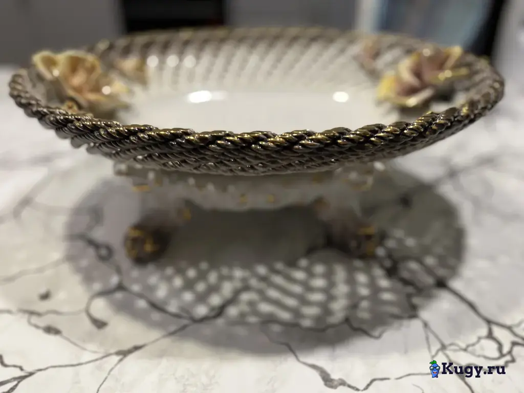 Итальянская фарфоровая Ваза Capodimonte