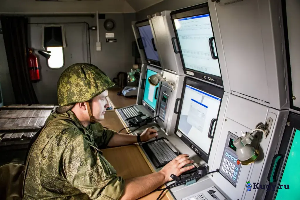 Доброволец по контракту