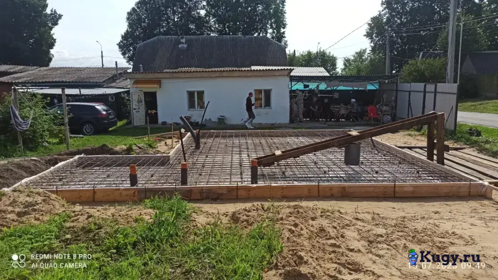 Возведение различного рода фундаментов.