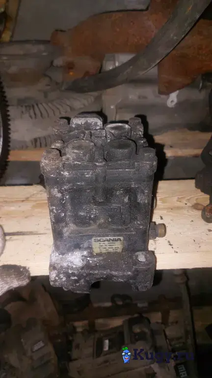Блок клапанов EGR Scania 1856311 б/у