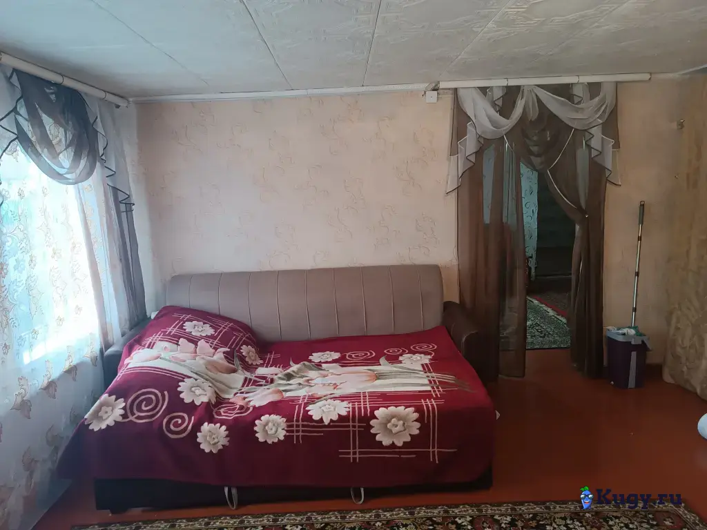 Продаётся уютный дом возле реки