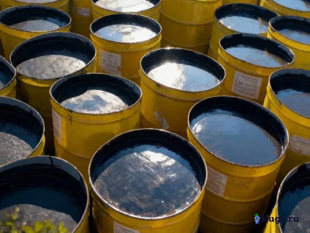Битум нефтяной дорожный БНД 100/130 для дорожных работ.