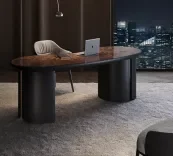 _Delicate handwork with materials_