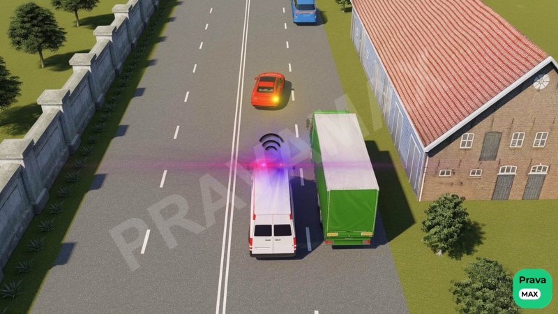 Qizil avtomobilning haydovchisi yalt-yalt etuvchi chiroq-mayoqchali va maxsus tovushli ishora yoqilgan transport vosita…