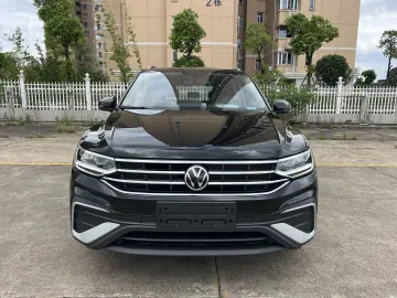 2023 280TSI automatic two-wheel drive Chaochuang limited Edition, фото 2
