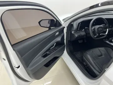 2022 1.5L CVT LUX Premium Edition, фото 10