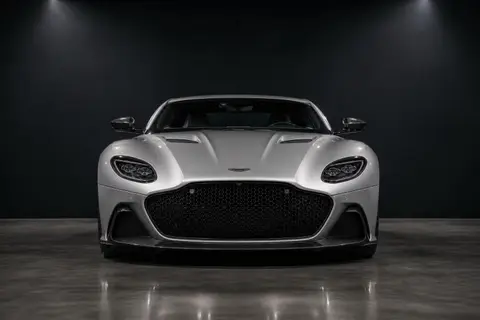 Aston Martin DBS 770 Ultimate — кадр 3