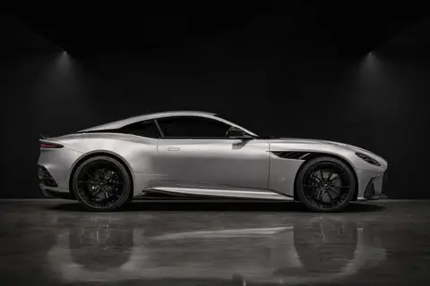 Aston Martin DBS 770 Ultimate — кадр 4