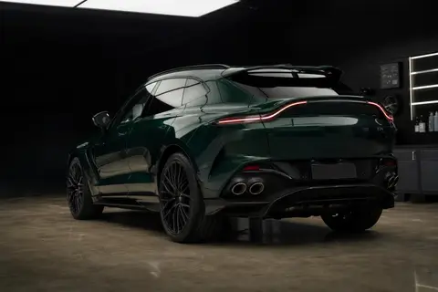 Aston Martin DBX 707 — кадр 2