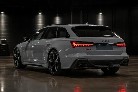 Audi RS6 Avant Performance — кадр 2