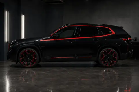 BMW XM Label Red — кадр 4