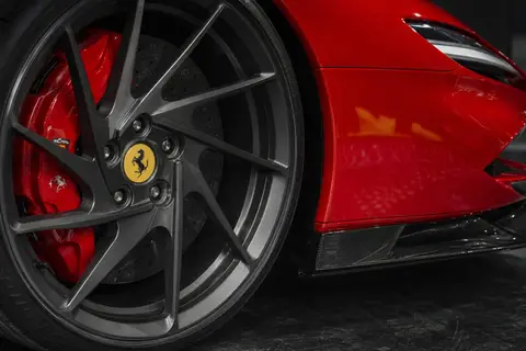 Ferrari SF90 Stradale — кадр 6