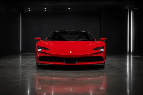 Ferrari SF90 Stradale — кадр 3