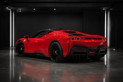 Ferrari SF90 Stradale — кадр 5