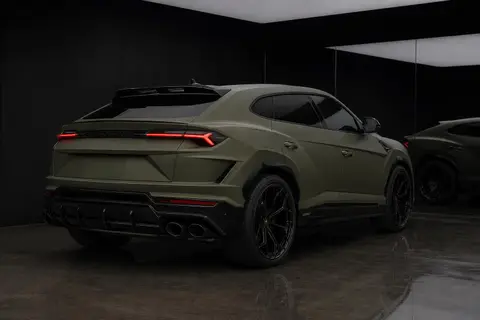 Lamborghini Urus Performante — кадр 5