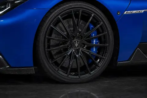 Maserati MC20 Cielo — кадр 6