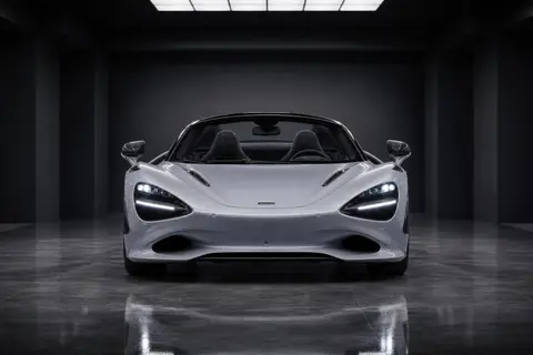 McLaren 750S Spider — кадр 3