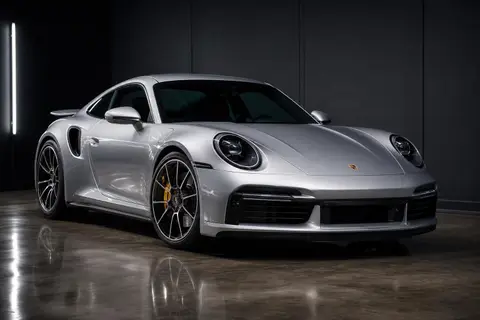 Porsche 911 Turbo S — кадр 1