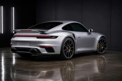 Porsche 911 Turbo S — кадр 5