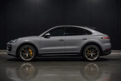 Porsche Cayenne Turbo GT — кадр 4
