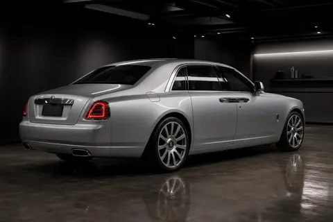 Rolls-Royce Ghost Extended — кадр 2