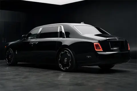 Rolls-Royce Phantom Series II — кадр 2