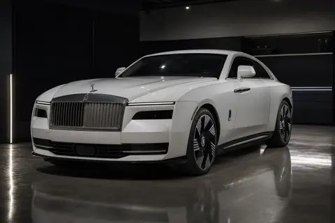 Rolls-Royce Spectre — кадр 1