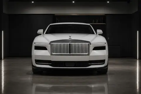 Rolls-Royce Spectre — кадр 3