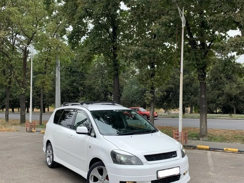 Toyota Ipsum