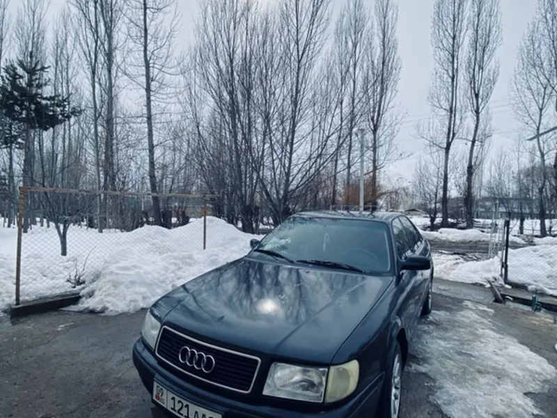 Audi 100