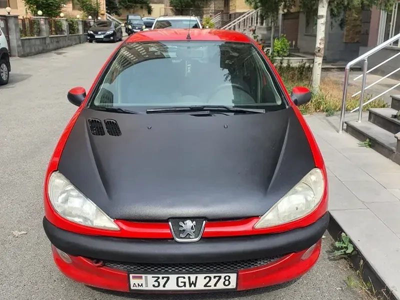 Peugeot 206