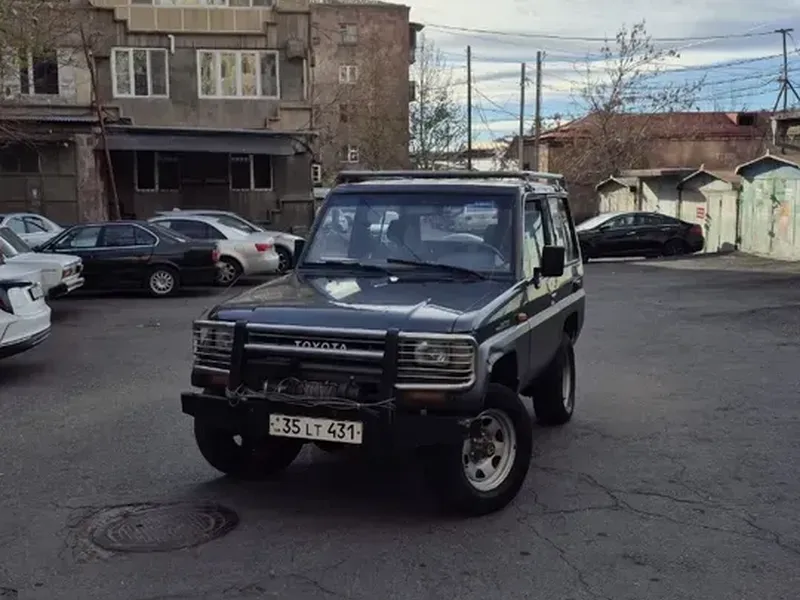 Toyota Land Cruiser Prado