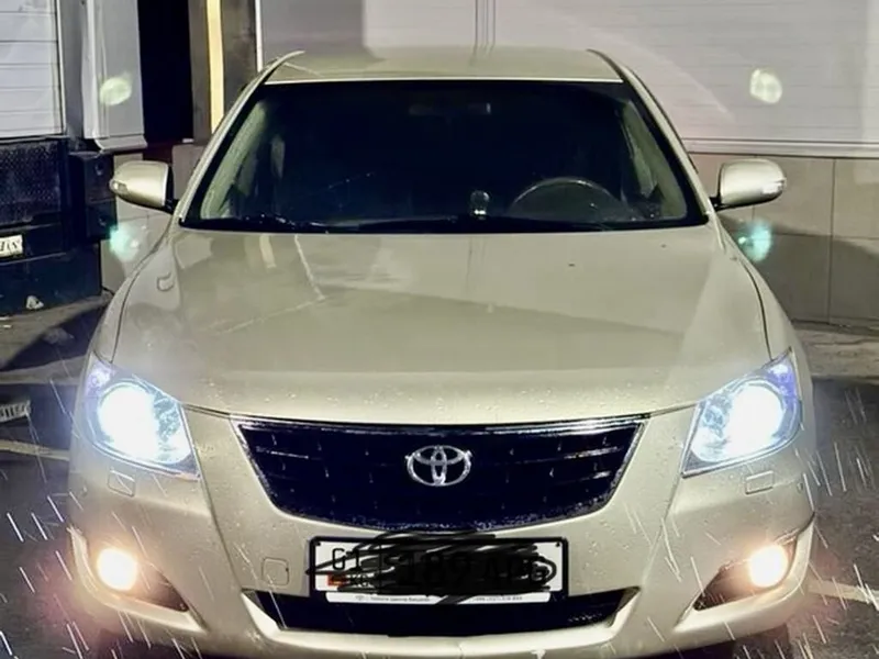 Toyota Aurion
