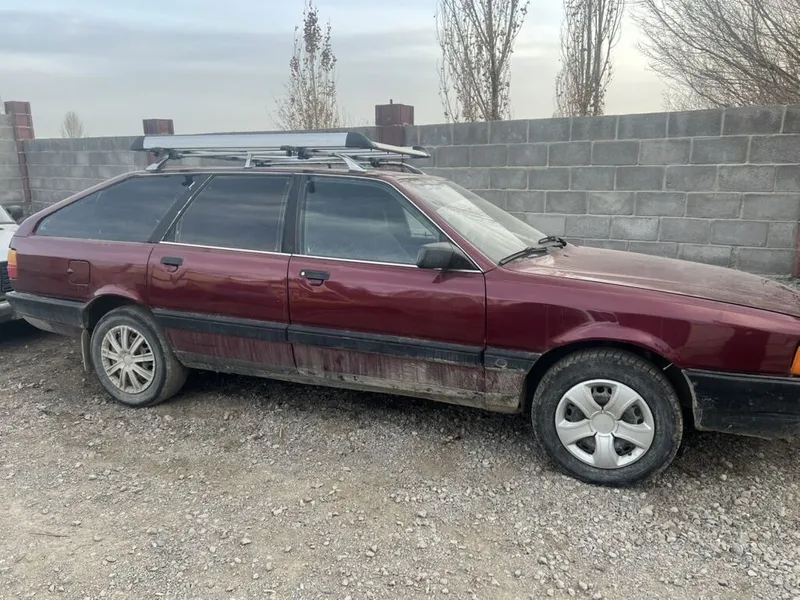 Audi 100