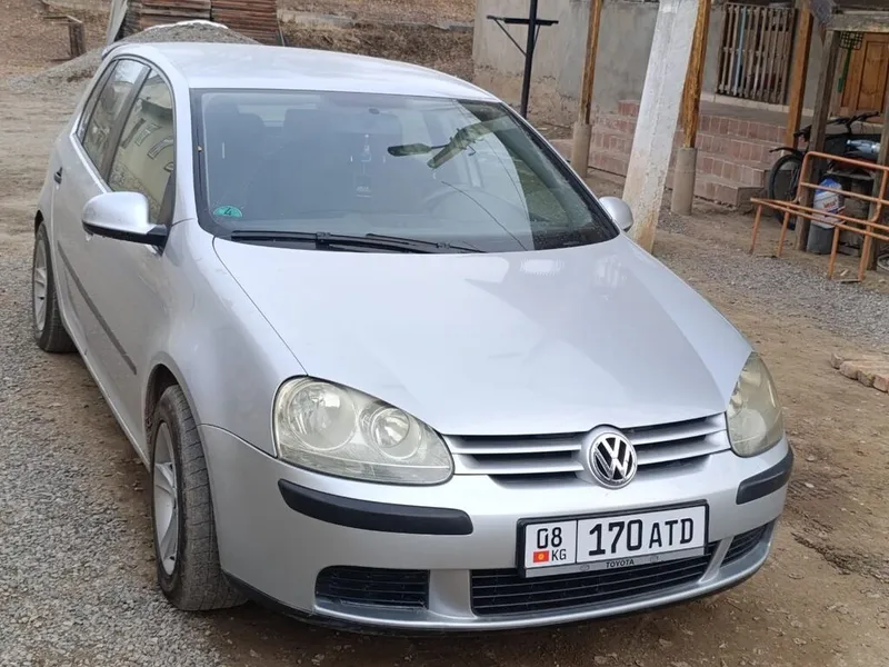 Volkswagen Golf V