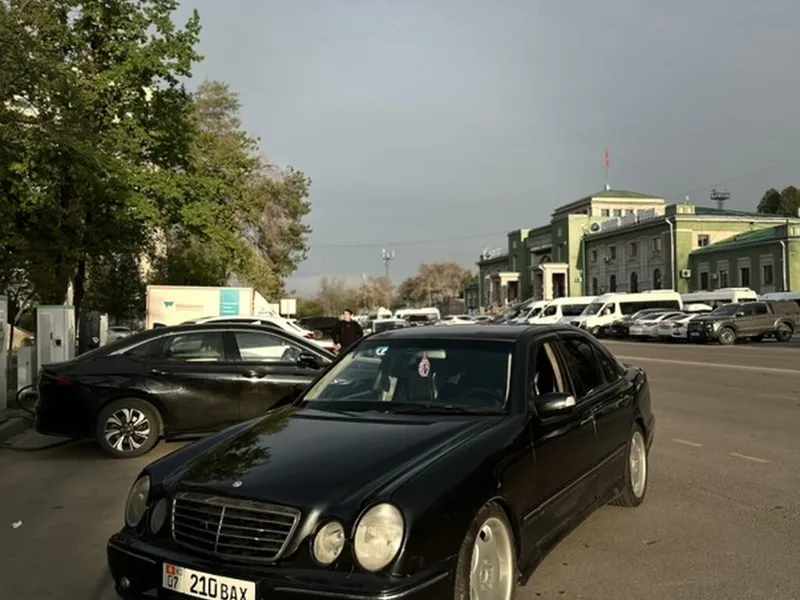 MercedesBenz E-Class