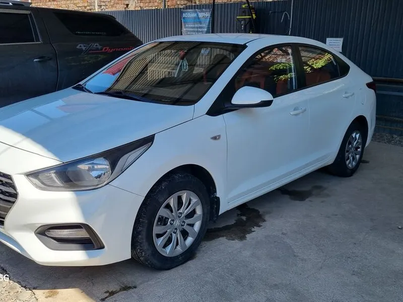 Hyundai Accent