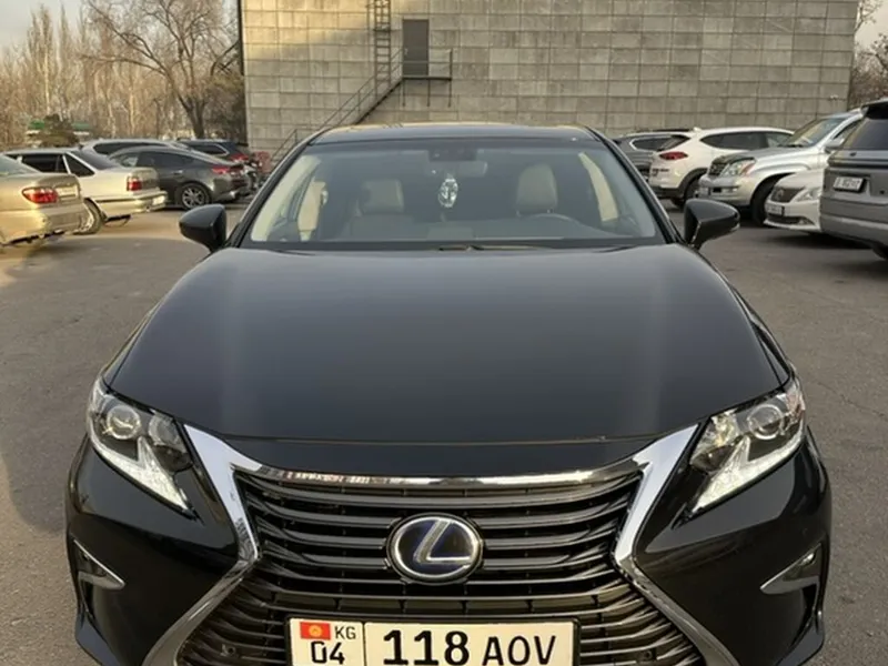 Lexus ES