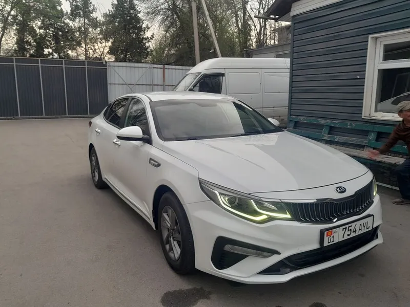 Kia K5