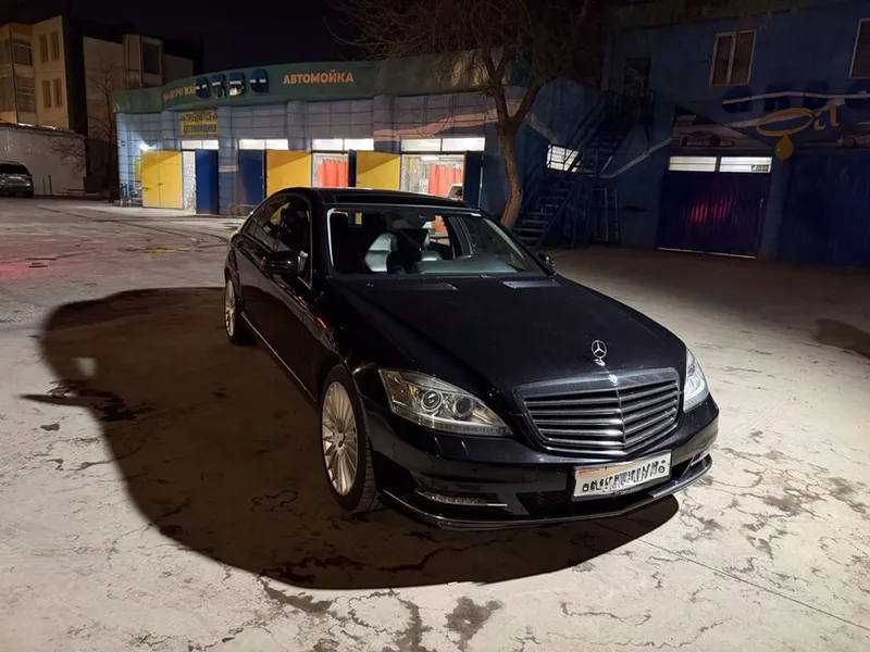 MercedesBenz S-Class